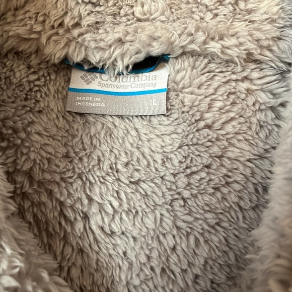 Columbia jacket - Picture 2 of 10